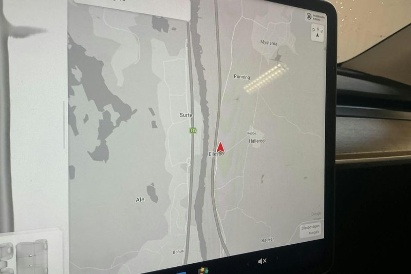 Tesla Model Y bild 13
