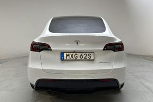 Tesla Model Y bild 5