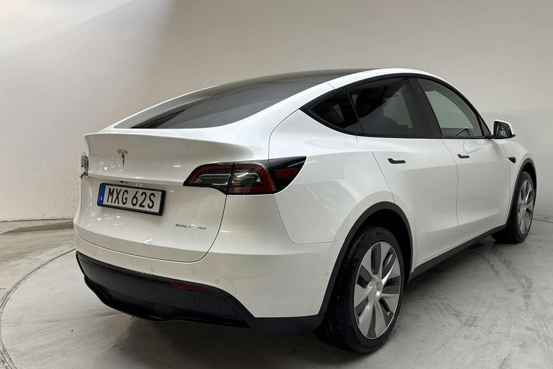 Tesla Model Y bild 3