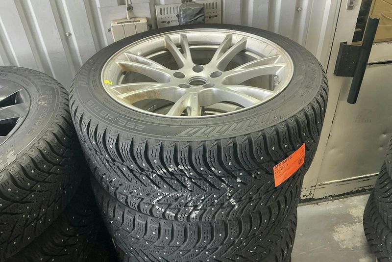 Tesla Model Y bild 16