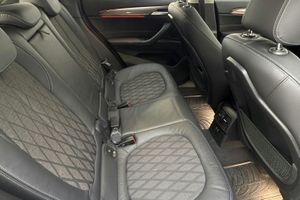 BMW X1 bild 8