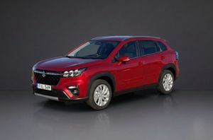 Suzuki S-CROSS bild 2