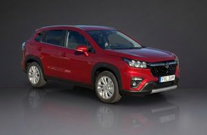 Suzuki S-CROSS bild 1