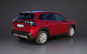 Suzuki S-CROSS bild 3