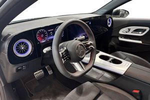 Mercedes CLA250 bild 9