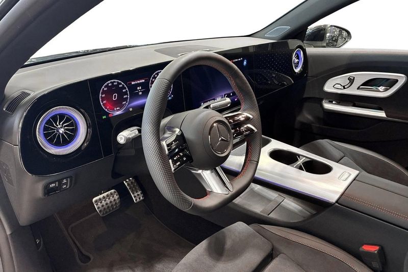 Mercedes CLA250 bild 9