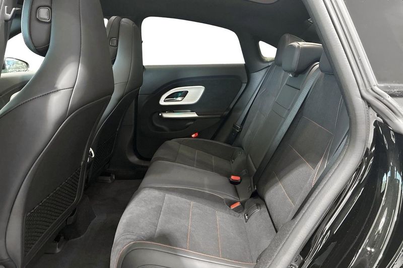 Mercedes CLA250 bild 12