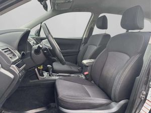 Subaru Forester bild 8