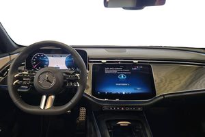 Mercedes E300 bild 8