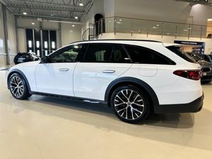 Mercedes E300 bild 6
