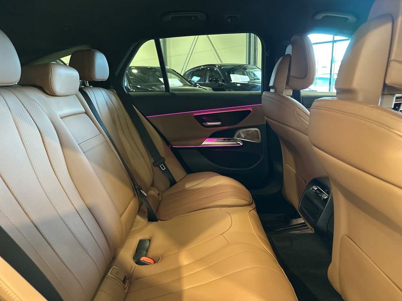 Mercedes E300 bild 10