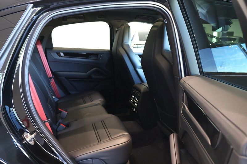 Porsche Cayenne bild 16