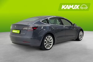 Tesla Model 3 bild 4