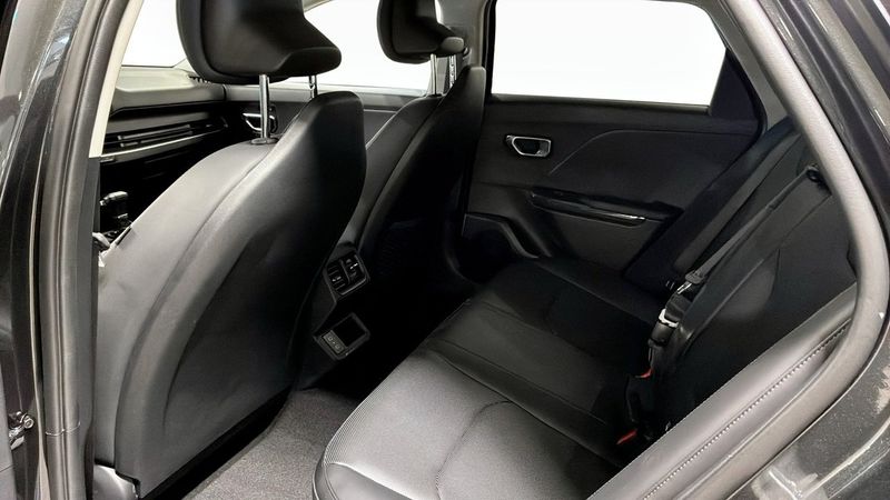 Kia K4 bild 9