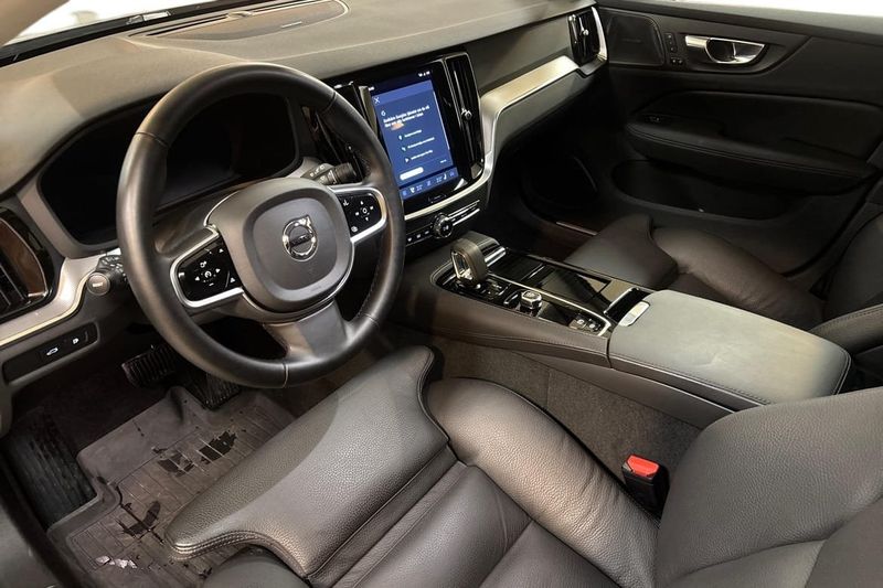 Volvo V60 bild 8