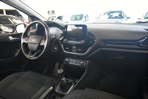 Ford Fiesta bild 9