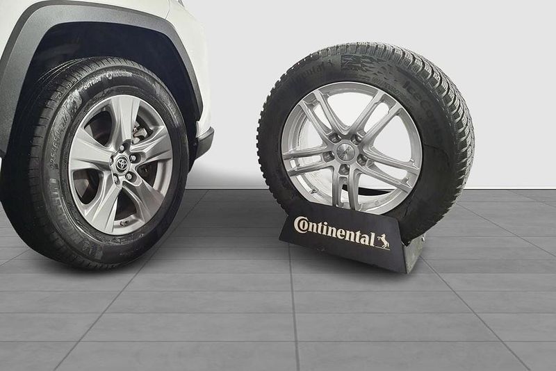 Toyota RAV4 bild 13
