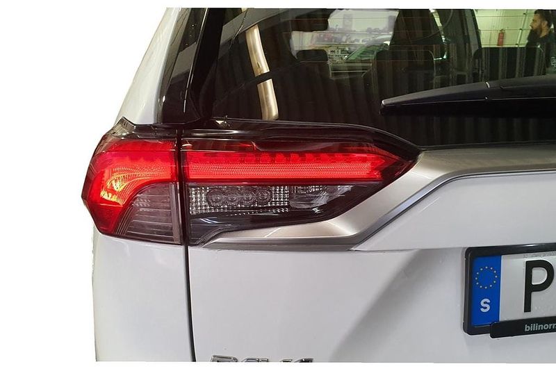 Toyota RAV4 bild 11
