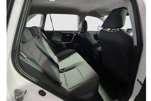 Toyota RAV4 bild 18