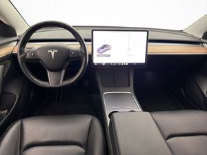 Tesla Model 3 bild 12