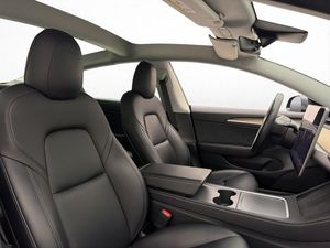 Tesla Model 3 bild 13
