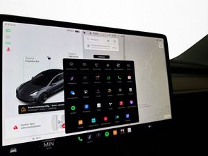 Tesla Model 3 bild 20
