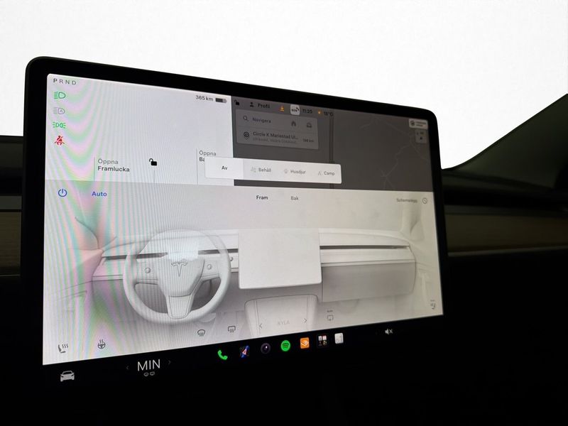 Tesla Model 3 bild 18