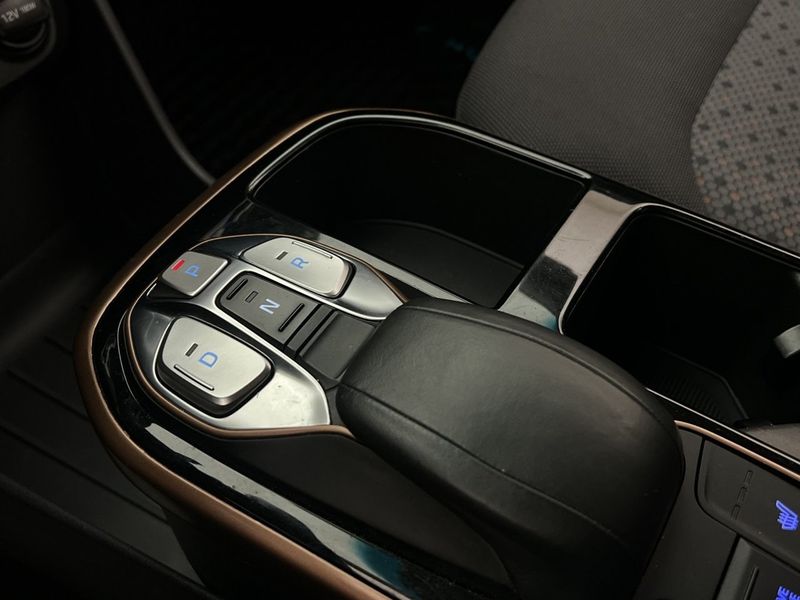 Hyundai IONIQ bild 18