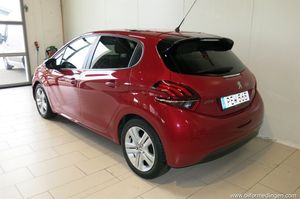 Peugeot 208 bild 6