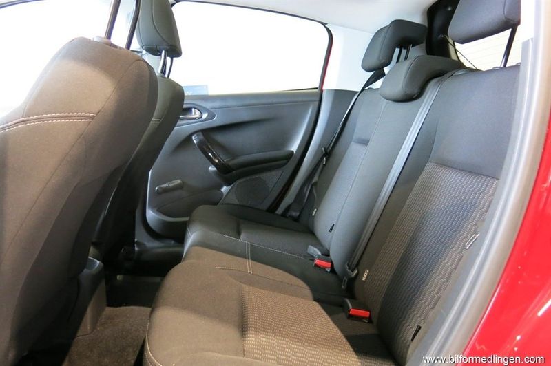 Peugeot 208 bild 11