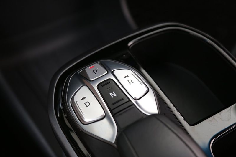 Hyundai IONIQ bild 25