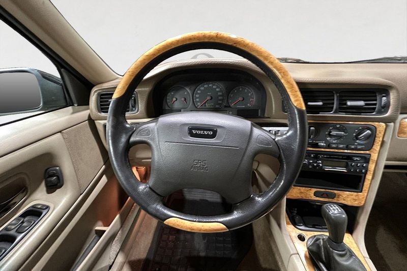 Volvo V70 bild 13