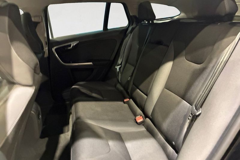Volvo V60 bild 14