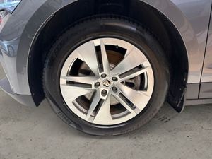 Skoda Enyaq bild 6