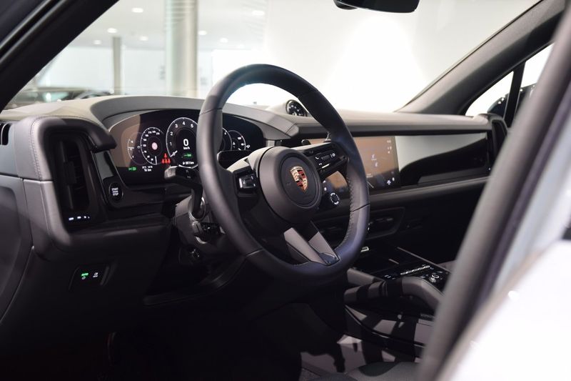 Porsche Cayenne bild 4