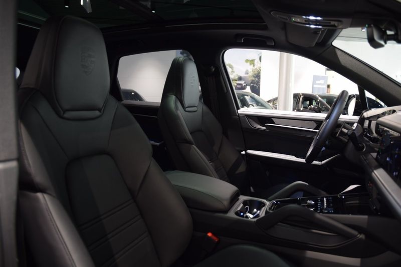 Porsche Cayenne bild 19