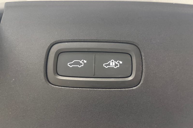 Volvo EX90 bild 18