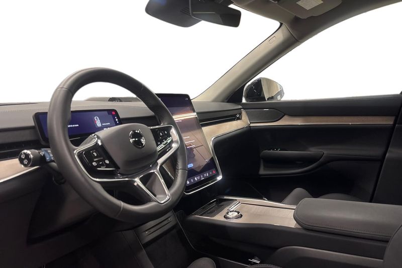 Volvo EX90 bild 8
