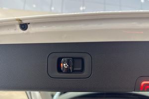 Mercedes E300 bild 9