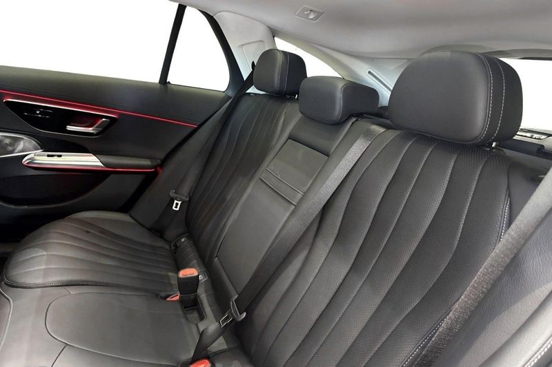 Mercedes E300 bild 11