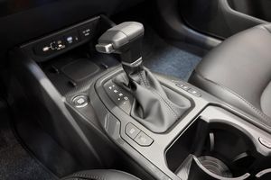 Kia K4 bild 13