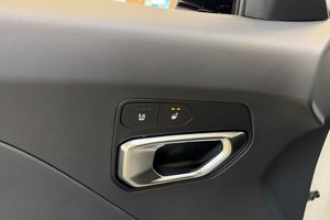 Kia K4 bild 17