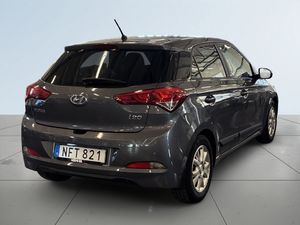 Hyundai i20 bild 6