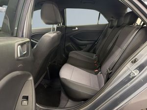 Hyundai i20 bild 13