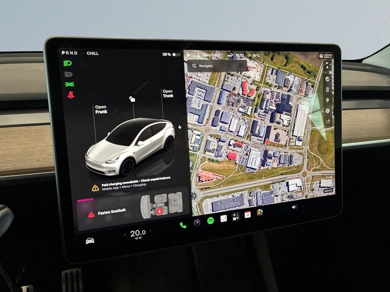 Tesla Model Y bild 15