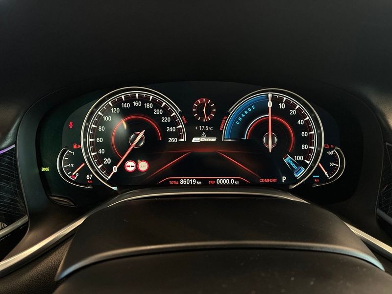 BMW 740 bild 17