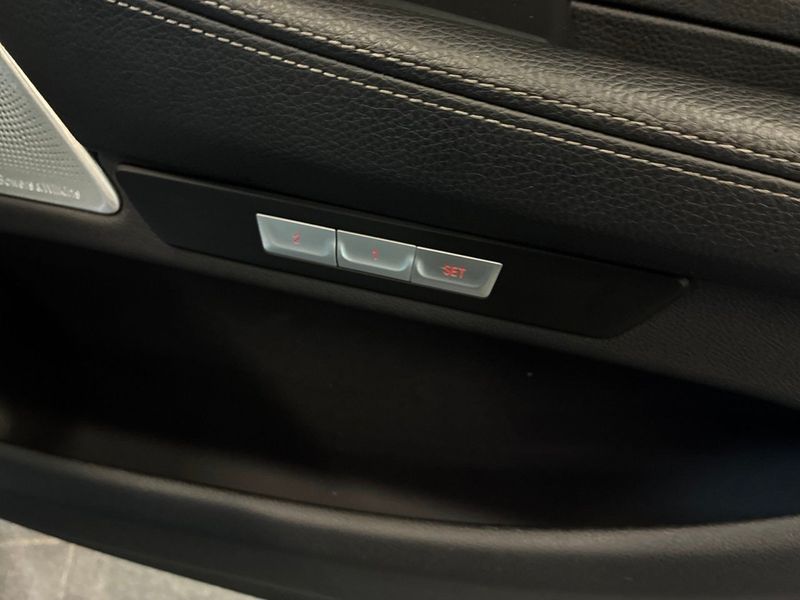 BMW 740 bild 19