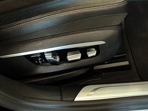 BMW 740 bild 15