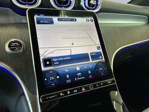Mercedes GLC300 bild 11
