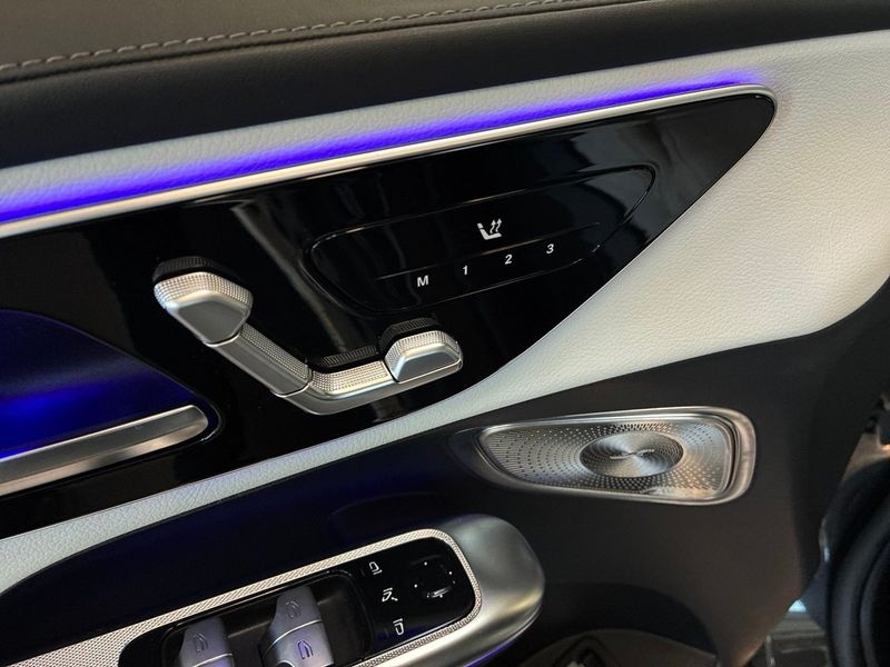 Mercedes GLC300 bild 23